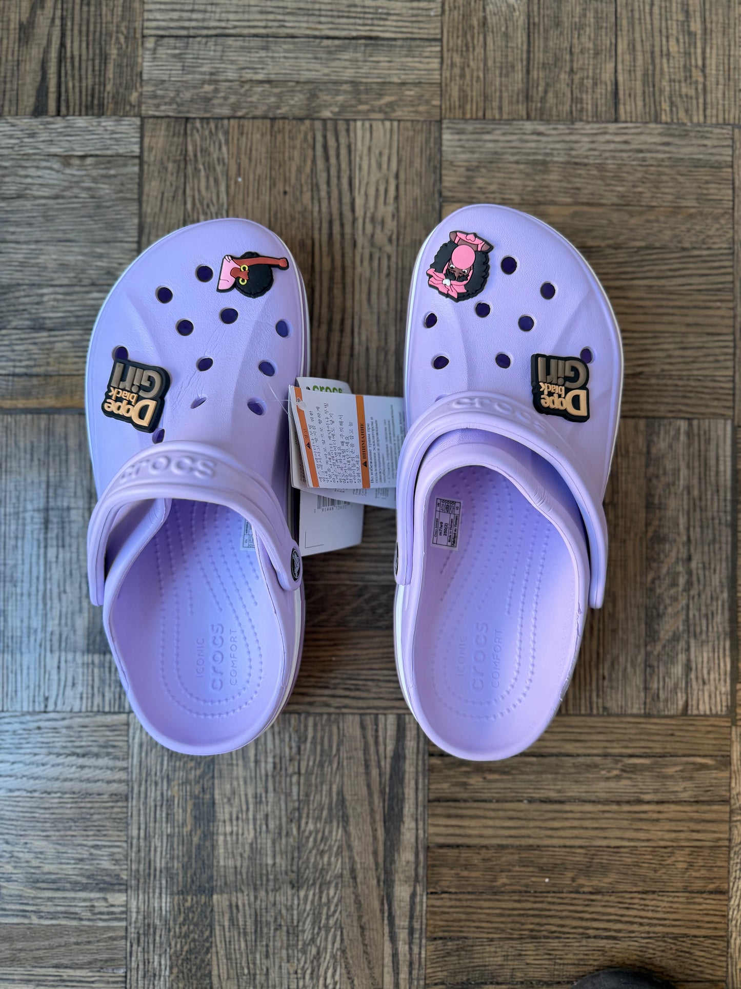 LAVENDER PURPLE CROCS CLASSIC CLOGS WITH FUN JIBBITZ
