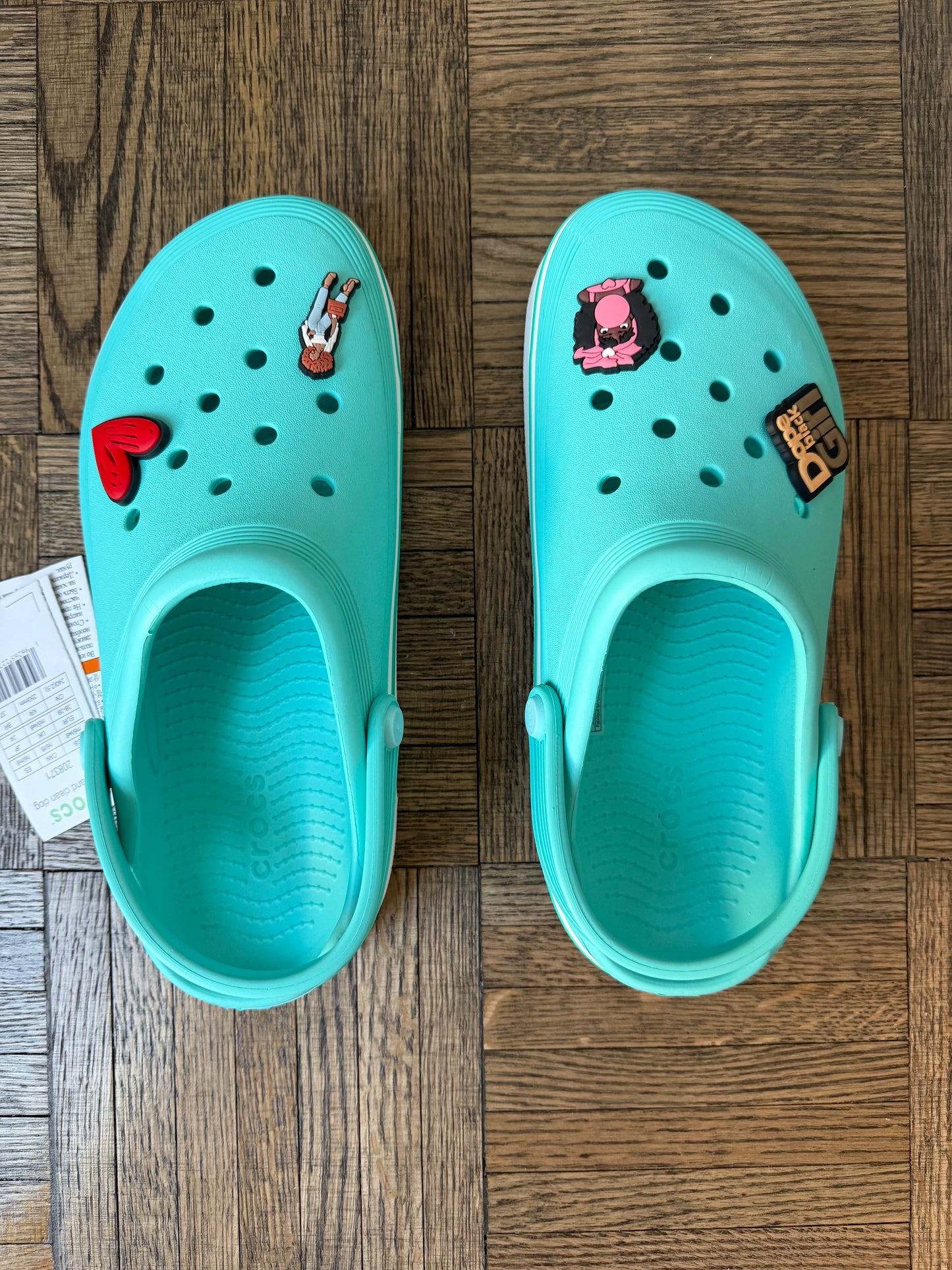 TURQUOISE / MINT CROCS CLASSIC CLOGS WITH HEART & CHARACTER JIBBITZ