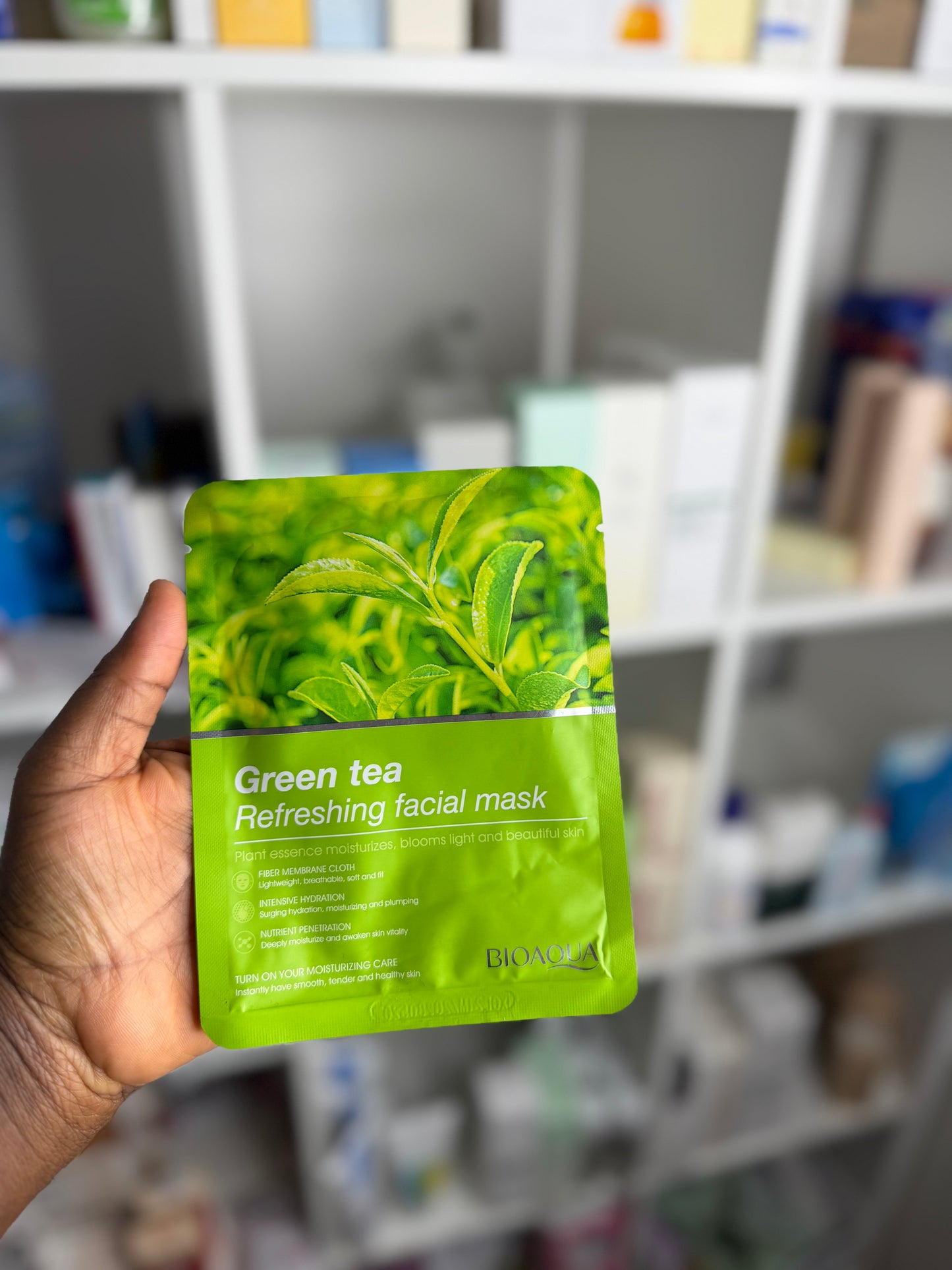 BIOAQUA NATURAL ESSENCE FACE SHEET MASK HYDRATING, BRIGHTENING & SMOOTHING (fruity)