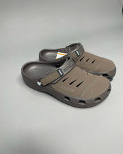 YUKONS CROCS
