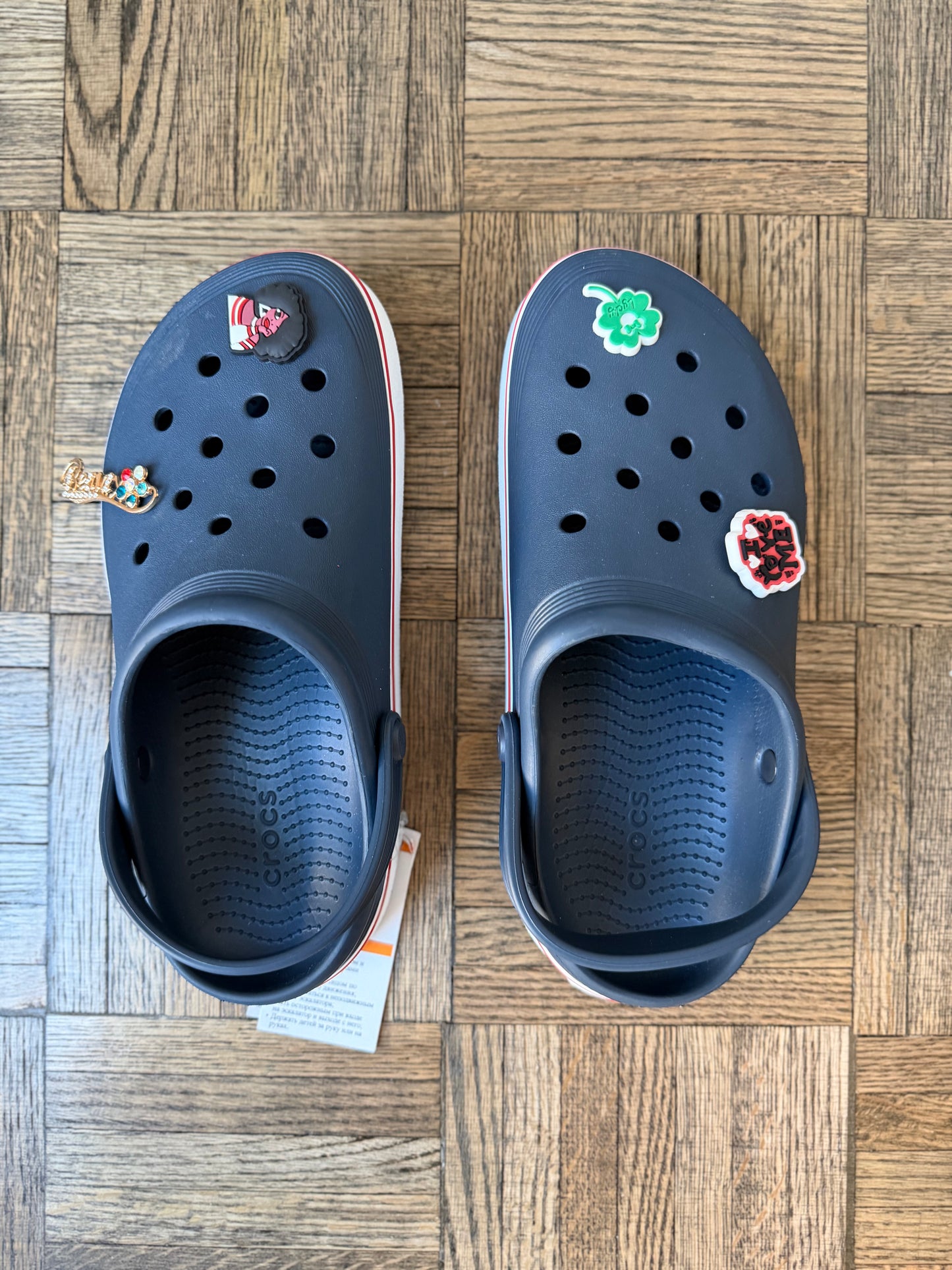 NAVY BLUE CROCS CLASSIC CLOGS WITH RED & WHITE SPORT TRIM